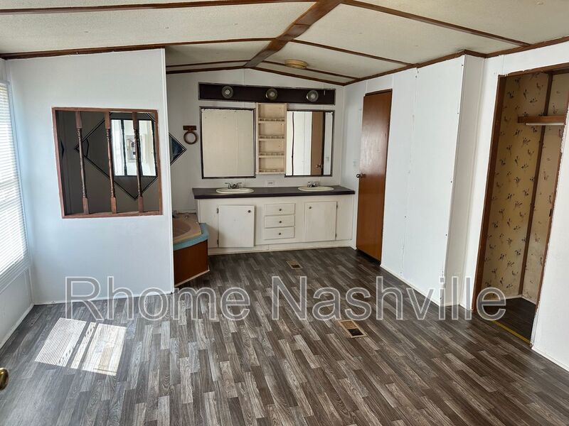 3 bedroom, 2 bath Embers East property image