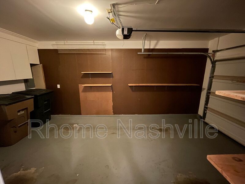 Spectacular West End condo in Richmeade Pl-Mostly Furnished Coming soon! property image