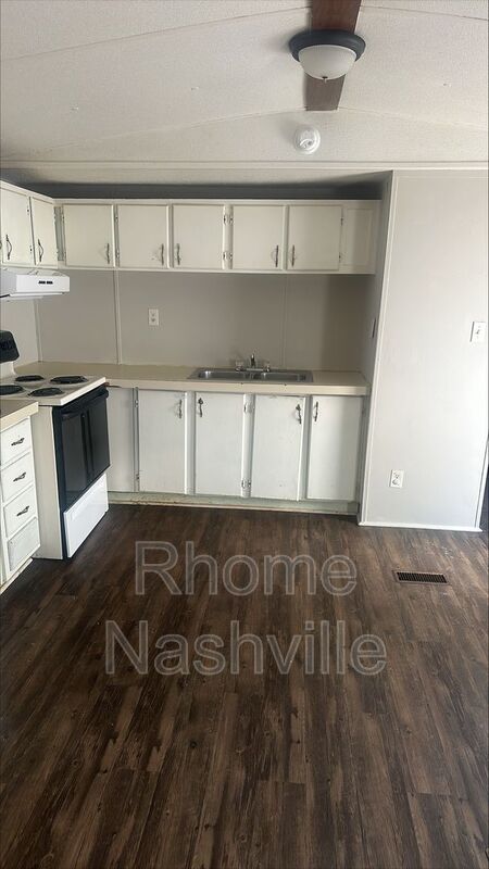Embers East 2 bedroom 1 bath! property image