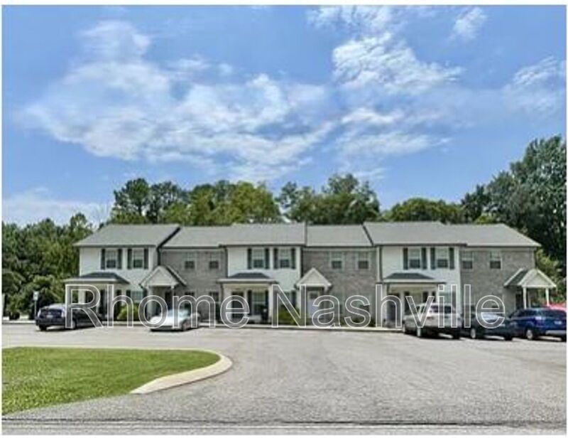 Almost new gorgeous townhouse in excellent Columbia location! property image