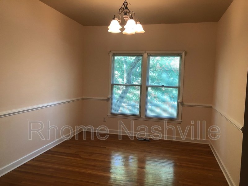 Beautiful and spacious 4 bed 2.5 bath near the lake! property image