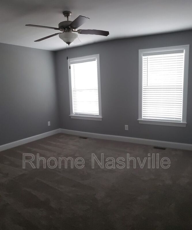 Almost new gorgeous townhouse in excellent Columbia location! property image