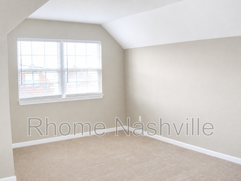 Great 3bed/2 bath Home Located in Golfview Estates BONUS ROOM property image