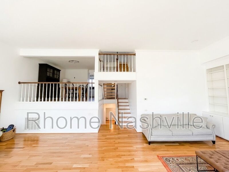 Spectacular West End condo in Richmeade Pl-Partially Furnished property image