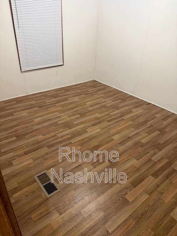 Country living is waiting for you! property image