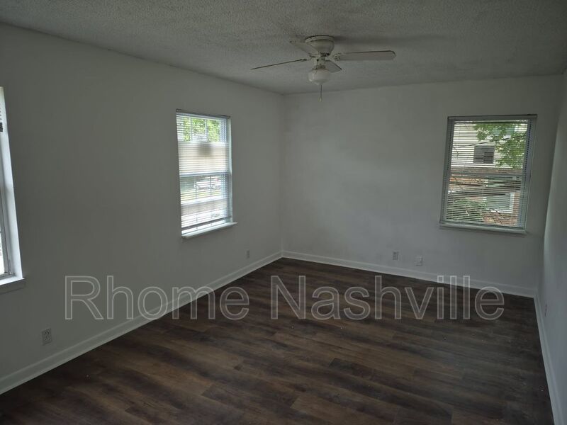 Great duplex near Brentwood and convenient to I-65 and I-24! Coming soon! property image